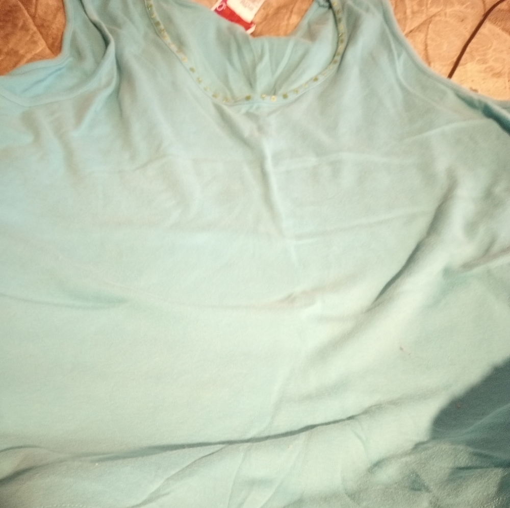 Pluse size tank top